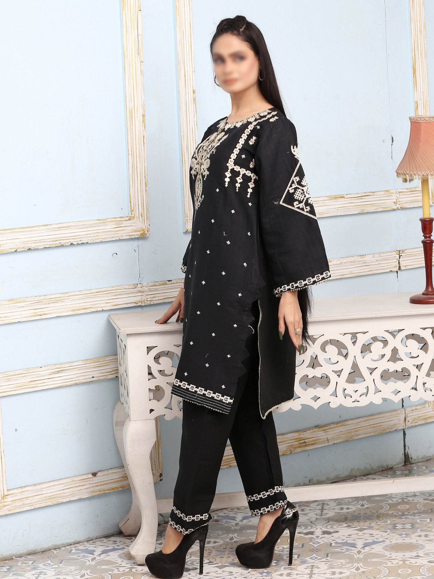 2P Embroidered Suit Lawn Pret ( Shirt / Trouser )  DF-18